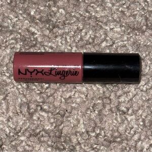 NYX Professional Makeup Lip Lingerie in the shade Slip - Mini Size